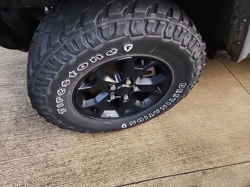 Used 2021 Jeep Wrangler Unlimited Sport image 18