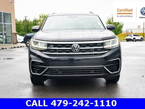 Certified 2022 Volkswagen Atlas SEL R-Line image 9