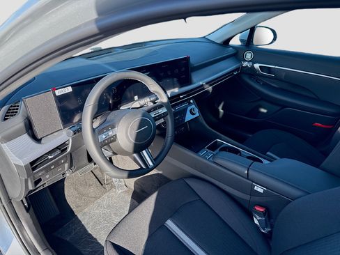 New 2025 Hyundai Sonata SEL image 7