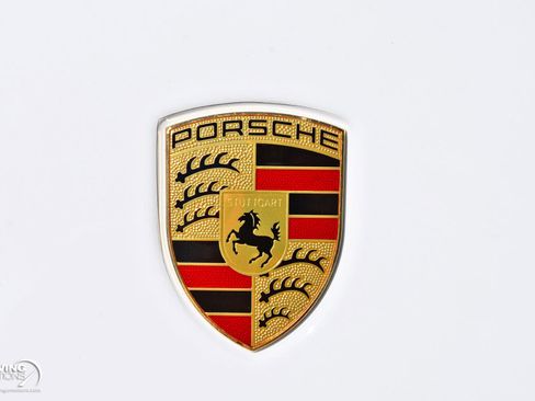 Used 2020 Porsche 911 Carrera image 8