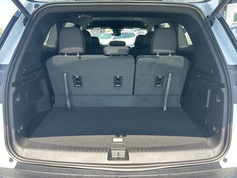 New 2026 GMC Acadia Elevation FWD image 30