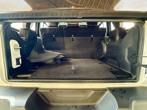 Used 2023 Jeep Wrangler Unlimited Rubicon 4xe w/ Cold Weather Group image 29