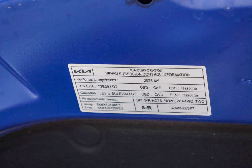 Certified 2025 Kia Seltos S FWD image 27