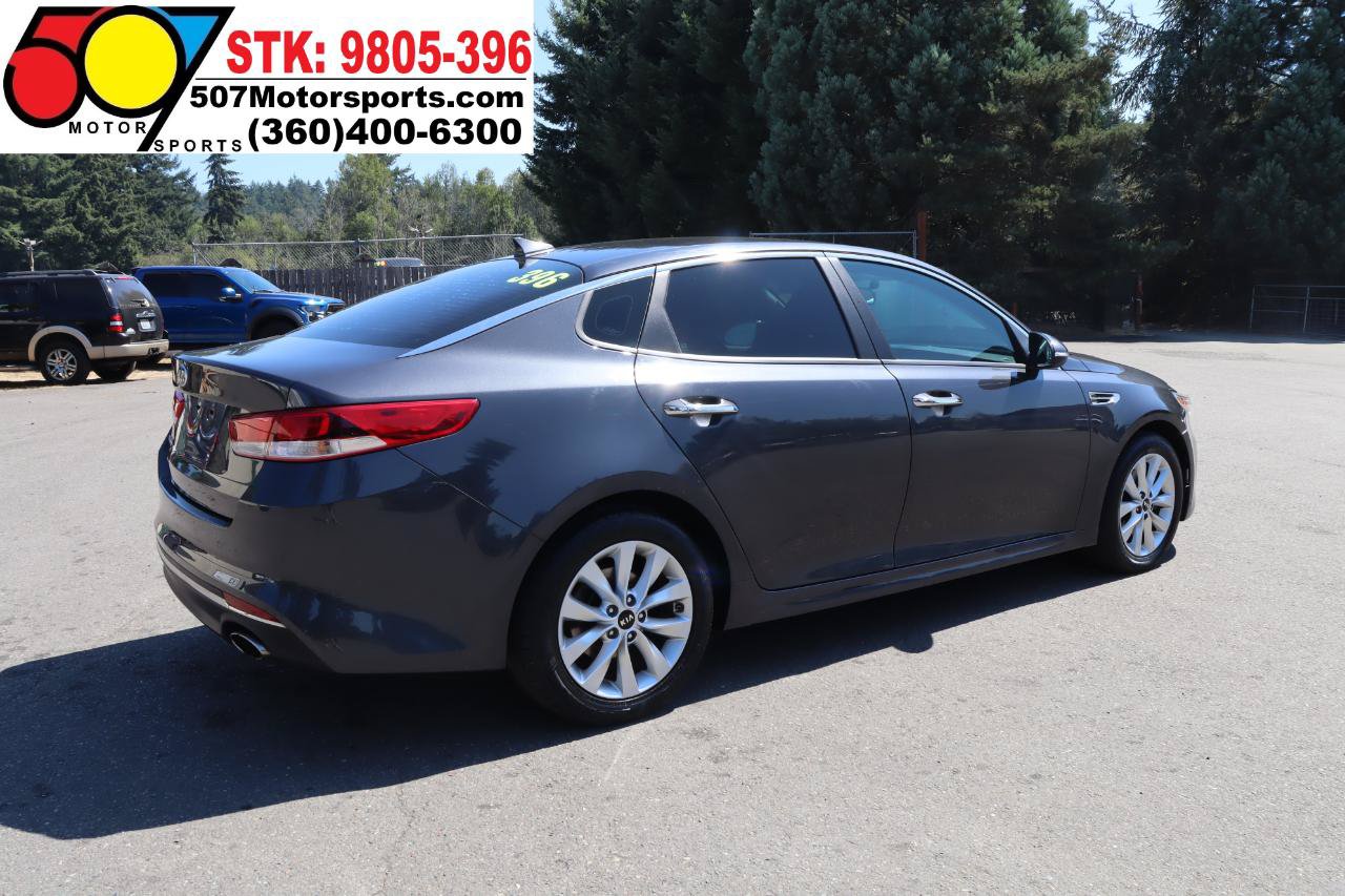 Used 2017 Kia Optima LX w/ Option Group 014 FWD image 7