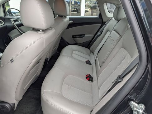 Used 2014 Buick Verano FWD image 24