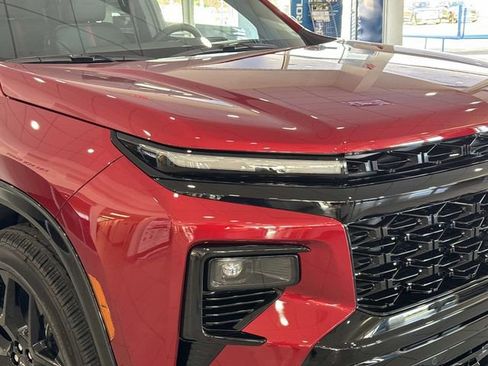 New 2026 Chevrolet Traverse RS FWD image 5