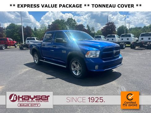 Used 2018 RAM 1500 Express w/ Express Value Package AWD/4WD image 1