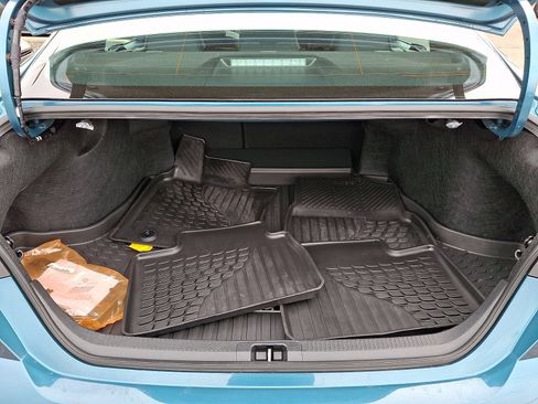 Certified 2026 Toyota Camry SE w/ Convenience Package image 28