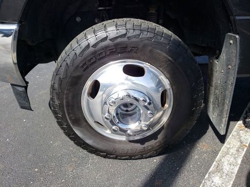 Used 2019 Ford F350 XL w/ STX Appearance Package image 26