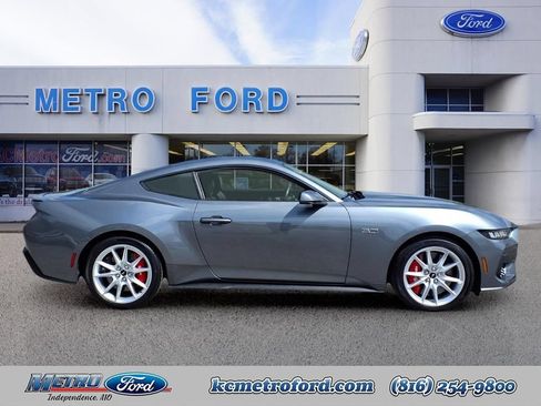 Certified 2025 Ford Mustang GT Premium RWD image 2