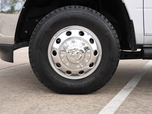 Used 2025 RAM 3500 Tradesman image 29