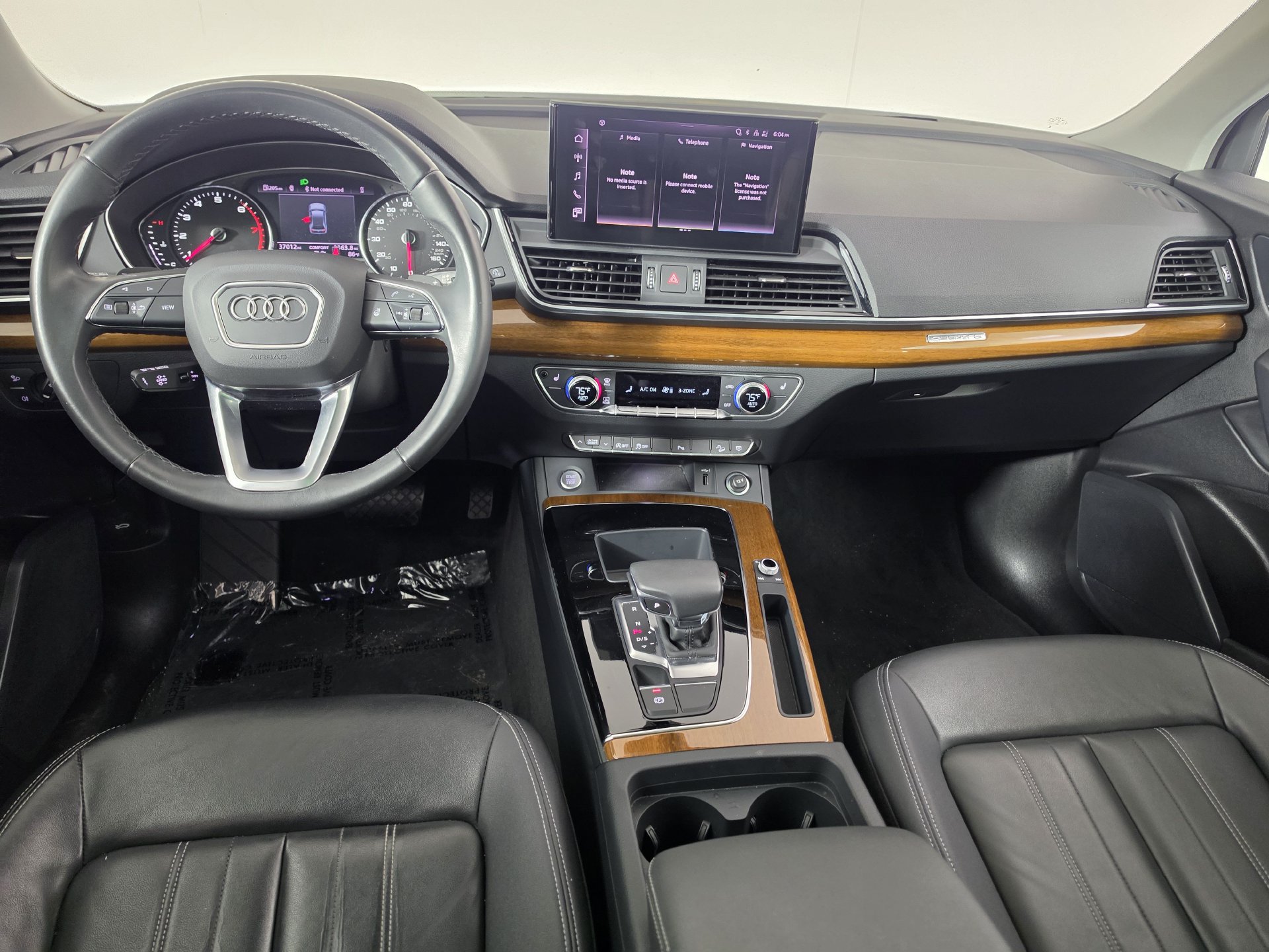 Used 2024 Audi Q5 2.0T Premium AWD/4WD image 24