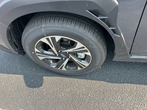 Certified 2026 Subaru Crosstrek 2.5i Premium AWD/4WD image 15