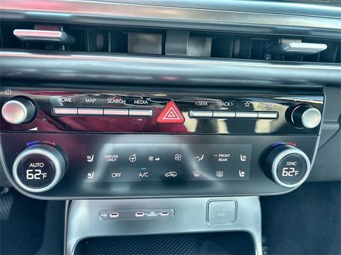 New 2026 Hyundai Ioniq 9 SEL image 3