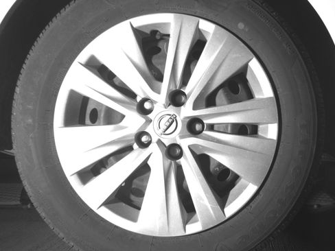 Used 2025 Nissan Sentra S FWD image 15