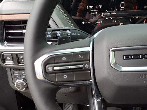 New 2026 GMC Yukon XL Denali AWD/4WD image 17