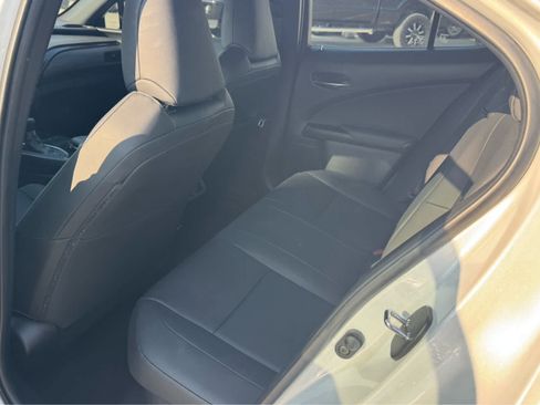 Used 2021 Lexus UX 250h AWD/4WD image 5