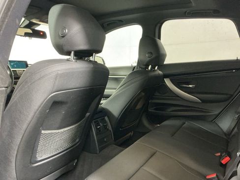 Used 2017 BMW 330i Gran Turismo xDrive image 25