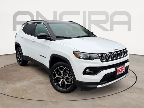 Used 2025 Jeep Compass Limited AWD/4WD image 4