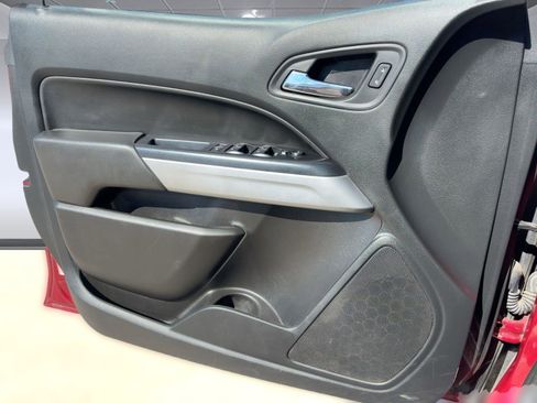 Used 2020 Chevrolet Colorado ZR2 image 21