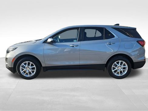 Used 2023 Chevrolet Equinox LT image 6