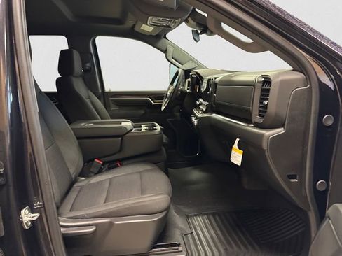 New 2026 GMC Sierra 2500 SLE w/ SLE Convenience Package AWD/4WD image 16
