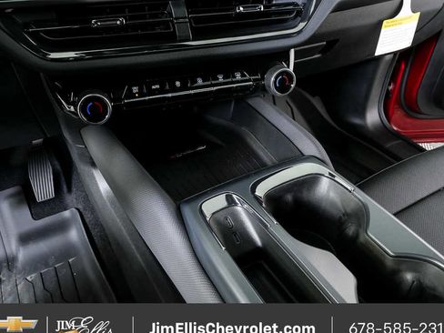 New 2026 Chevrolet Equinox EV RS image 17