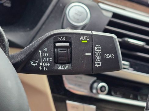 Used 2021 BMW X3 xDrive30i w/ Convenience Package image 22