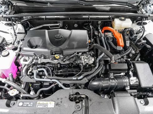 Certified 2023 Toyota Crown AWD/4WD image 27