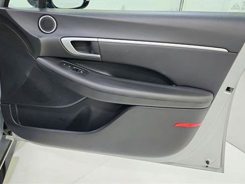 Used 2024 Hyundai Sonata SEL FWD image 25