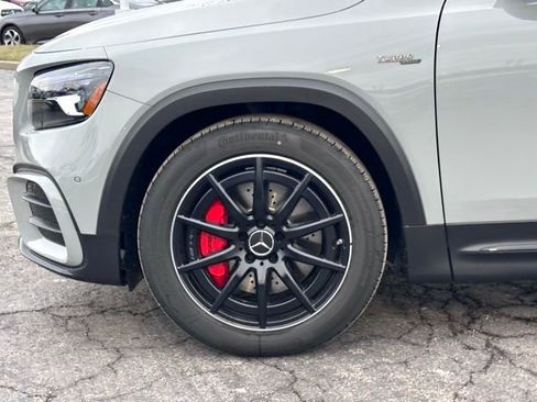 New 2026 Mercedes-Benz GLB 35 AMG 4MATIC image 6