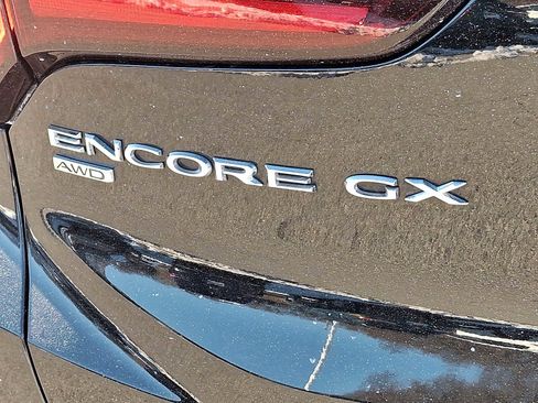 Used 2023 Buick Encore GX Select image 31