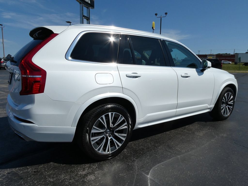 Used 2021 Volvo XC90 T5 Momentum w/ Advanced Package AWD/4WD image 5
