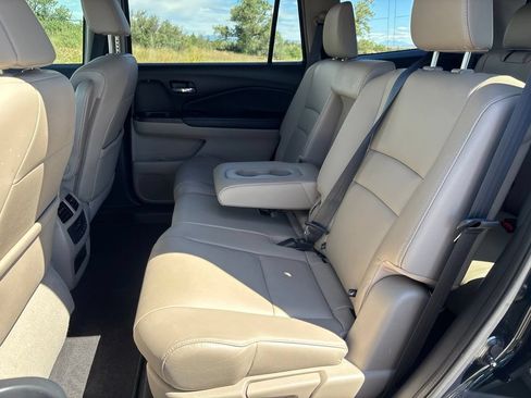 Used 2017 Honda Pilot EX-L image 12