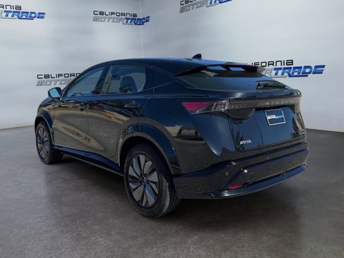 Used 2023 Nissan Ariya ENGAGE image 7