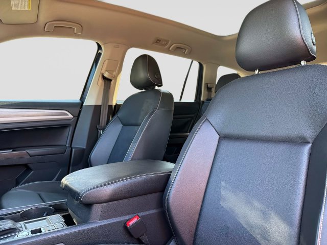 Used 2021 Volkswagen Atlas SEL FWD image 20