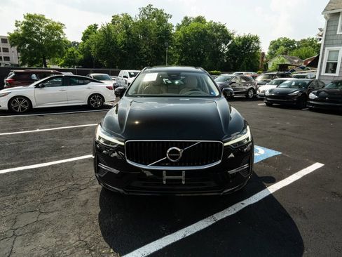 Used 2022 Volvo XC60 B5 Momentum AWD/4WD image 8