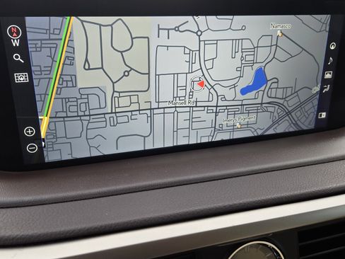 Used 2020 Lexus RX 450h AWD w/ Luxury Package image 19