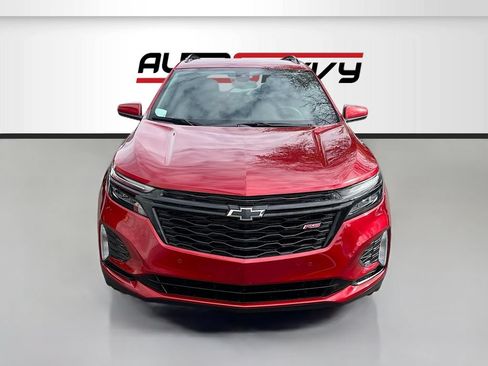 Used 2024 Chevrolet Equinox RS w/ LPO, Floor Liner Package AWD/4WD image 2