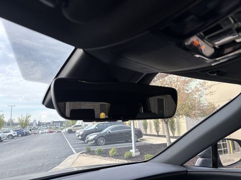 Used 2024 Lexus RX 350 Premium w/ Accessory Package (Z1) image 27