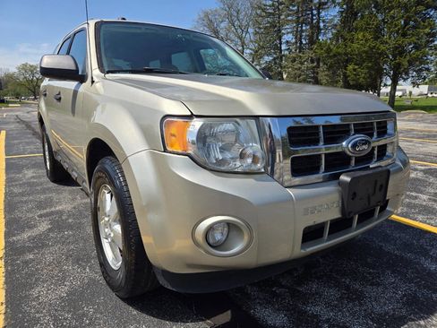 Used 2012 Ford Escape XLT image 15