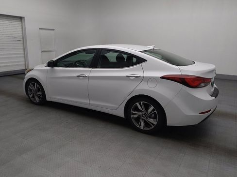 Used 2016 Hyundai Elantra Limited w/ Option Group 04 FWD image 3