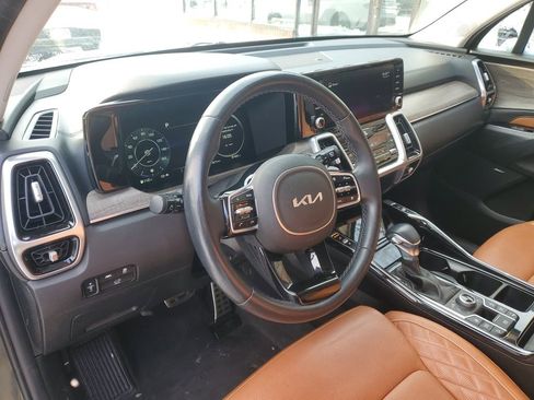 Used 2022 Kia Sorento SX Prestige w/ Rust Color Package image 14