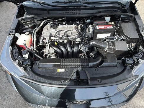 Used 2021 Toyota Corolla LE FWD image 23
