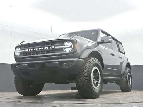 Used 2022 Ford Bronco Outer Banks w/ Sasquatch Package AWD/4WD image 44