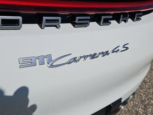 Used 2022 Porsche 911 Carrera 4S AWD/4WD image 12