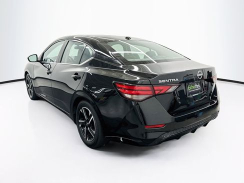 Used 2025 Nissan Sentra SV FWD image 5