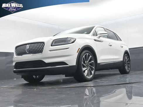 Used 2021 Lincoln Nautilus Reserve w/ Equipment Group 201A FWD image 19