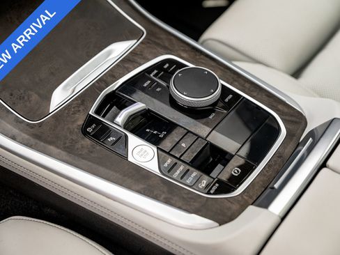 Used 2024 BMW X5 xDrive40i w/ Premium Package AWD/4WD image 19