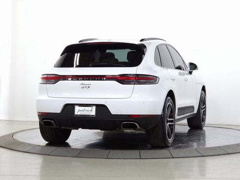 Used 2021 Porsche Macan Base image 12